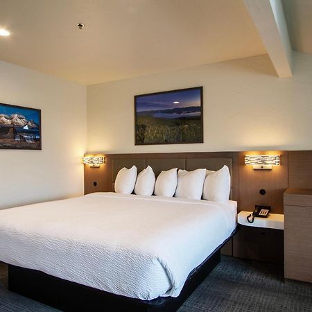 Cedar Street Hotel & Suites 桑德波因特 外观 照片